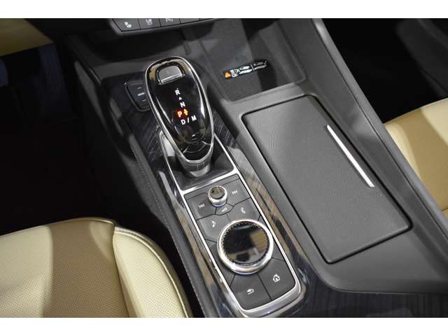 Cadillac CT5 2021-06 10019-16