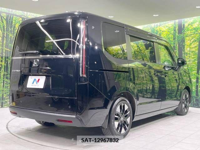 Honda STEP WGN 2023-06 344079-17