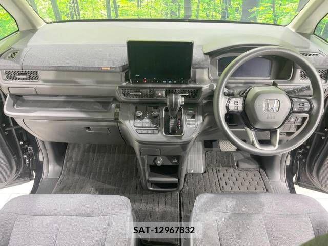 Honda STEP WGN 2023-06 344079-1