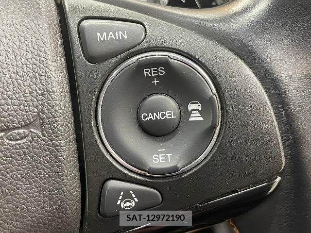 Honda VEZEL 2019-06 338847-5
