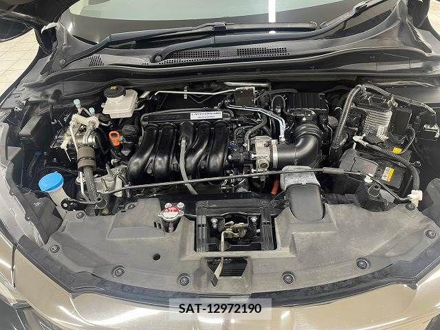 Honda VEZEL 2019-06 338847-13