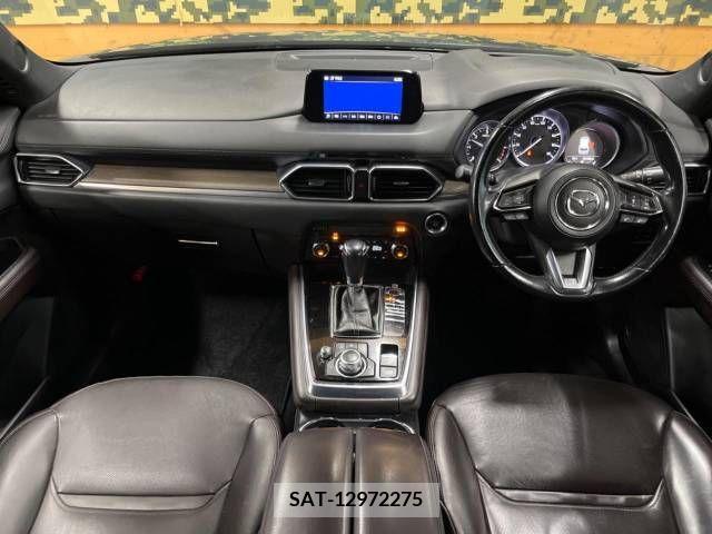 Mazda CX-8 2018-01 210235-1