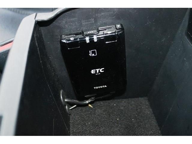 Toyota HILUX 2019-02 14618-17