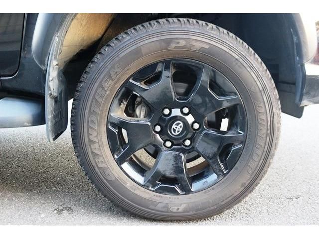 Toyota HILUX 2019-02 14618-8