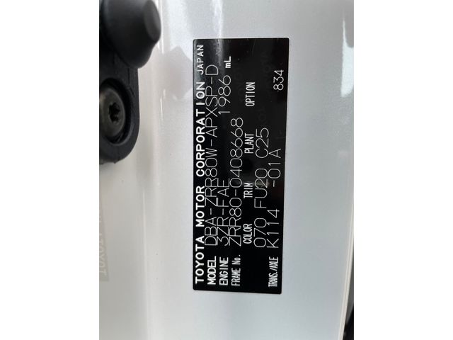 Toyota NOAH 2018-02 7242-19