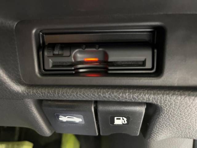 Nissan X-TRAIL 2014-08 24040-6