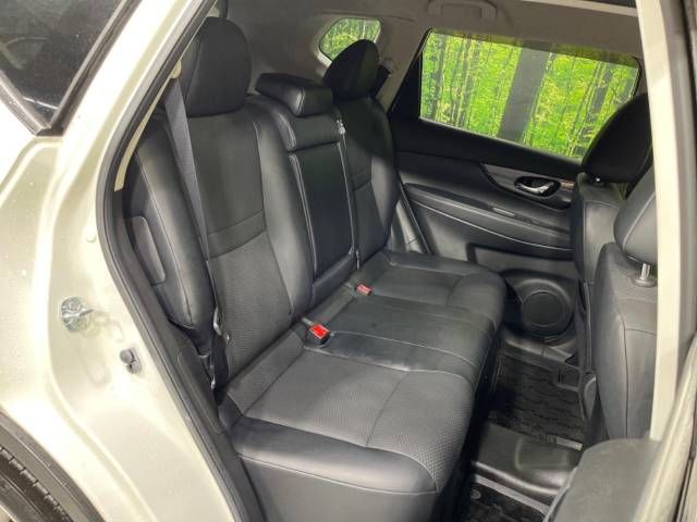 Nissan X-TRAIL 2014-08 24040-9