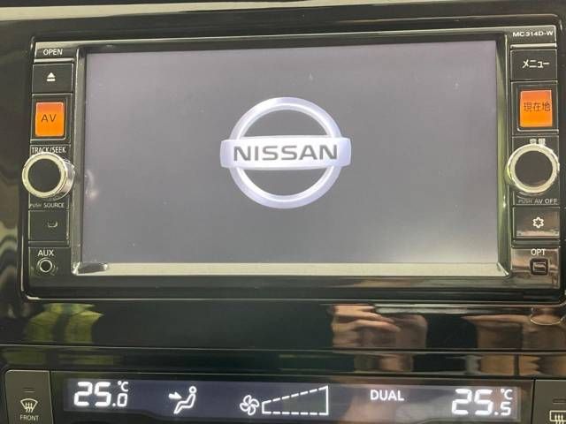 Nissan X-TRAIL 2014-08 24040-2