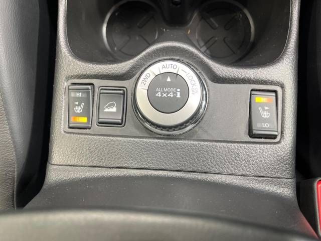 Nissan X-TRAIL 2014-08 24040-5