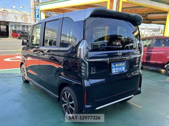 Honda N BOX CUSTOM 2023-03 279912-1