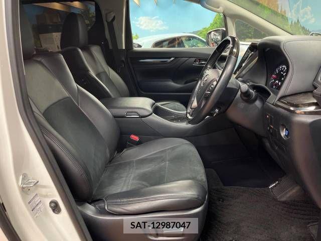 Toyota VELLFIRE 2018-01 380691-8