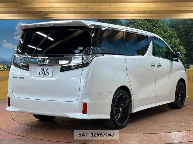Toyota VELLFIRE 2018-01 380691-18