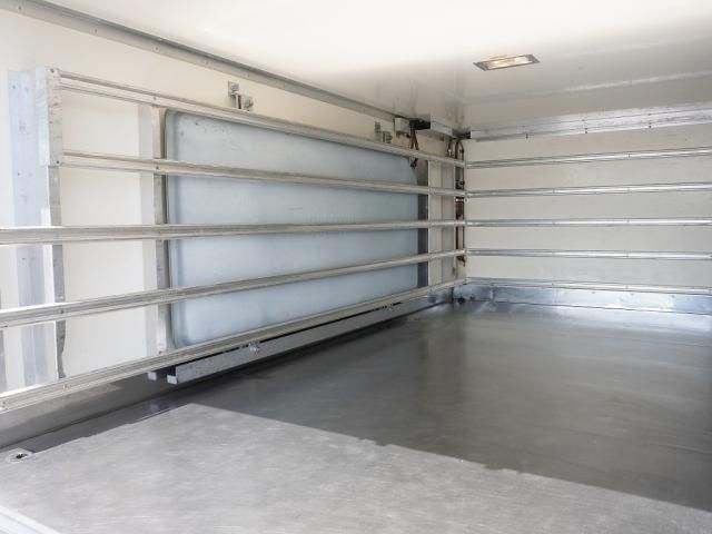 Isuzu ELF TRUCK 2012-12 196205-9