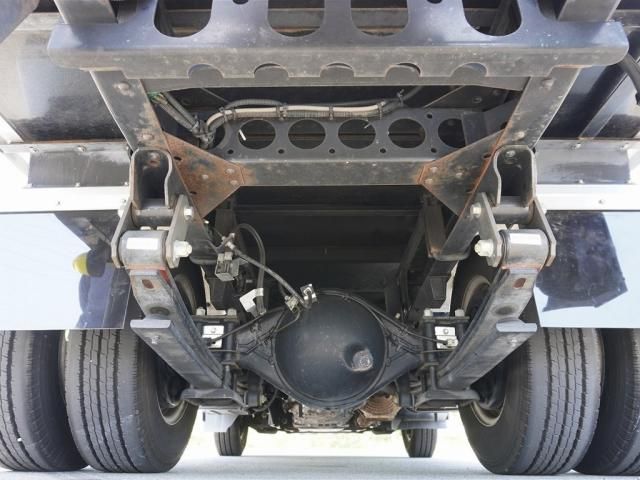 Isuzu ELF TRUCK 2012-12 196205-6