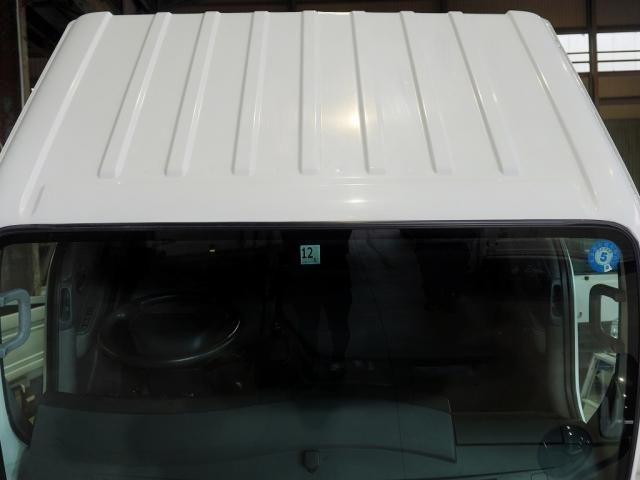 Isuzu ELF TRUCK 2012-12 196205-18