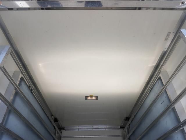 Isuzu ELF TRUCK 2012-12 196205-13