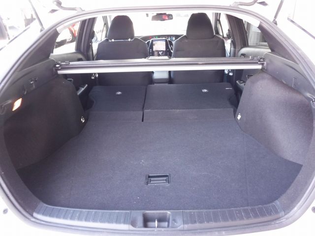 Toyota PRIUS 2018-11 181249-17