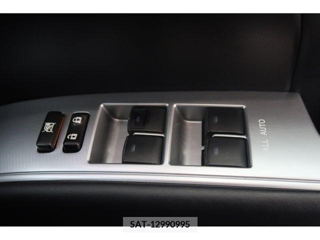 Toyota ESTIMA 2017-07 222072-12