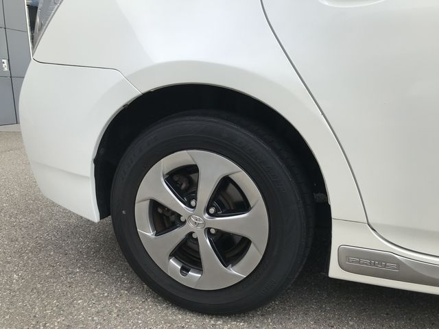 Toyota PRIUS 2013-01 5938-27