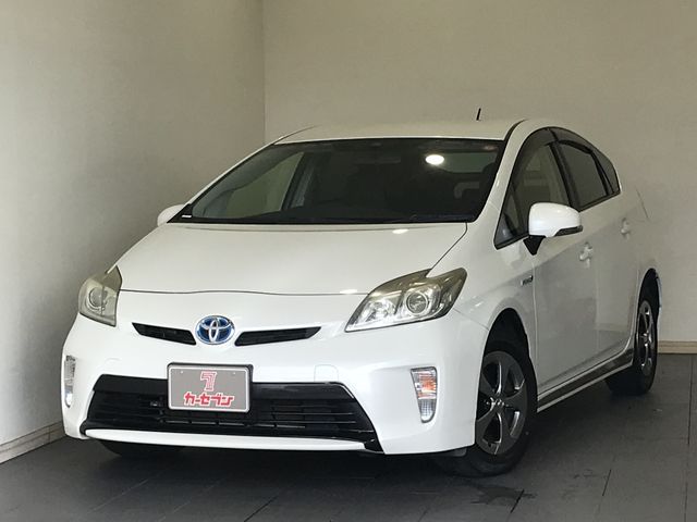 Toyota PRIUS 2013-01 5938-0