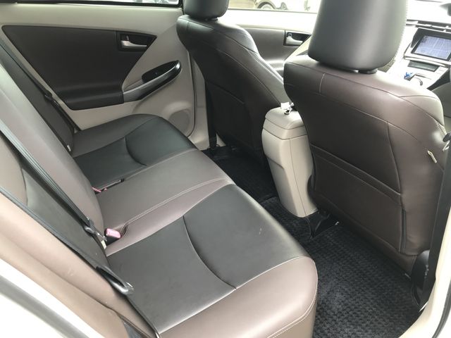 Toyota PRIUS 2013-01 5938-14