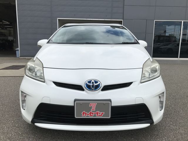 Toyota PRIUS 2013-01 5938-3