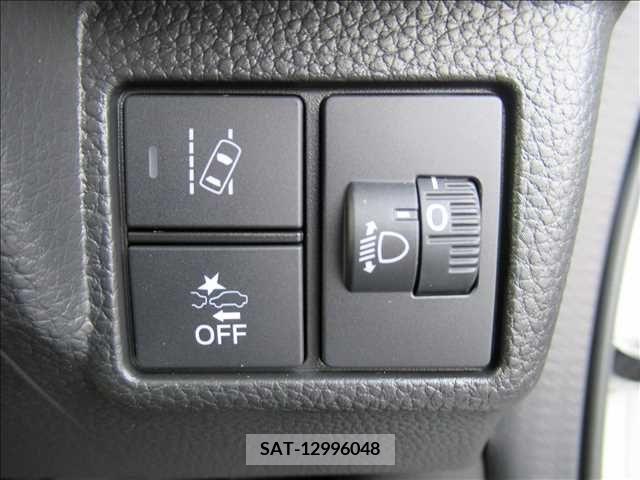 Honda N BOX CUSTOM 2023-01 307428-9
