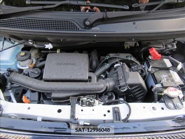 Honda N BOX CUSTOM 2023-01 307428-18