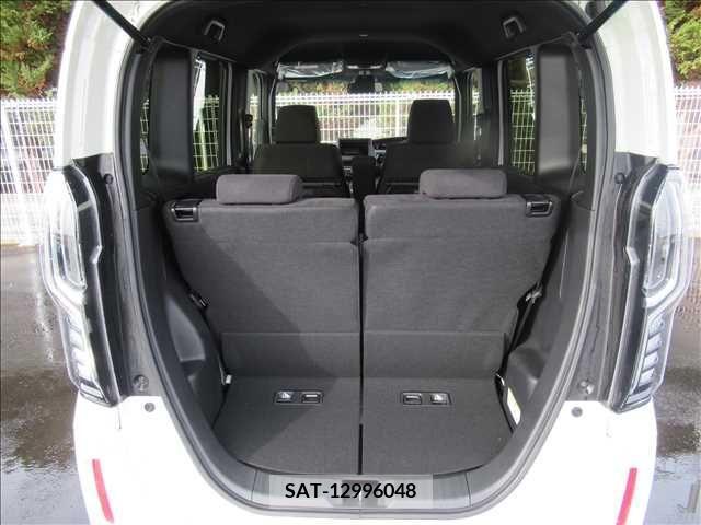 Honda N BOX CUSTOM 2023-01 307428-15