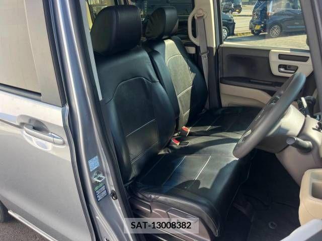 Honda N BOX 2017-10 364394-8