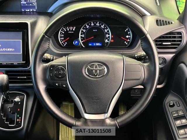 Toyota VOXY 2015-09 370464-15