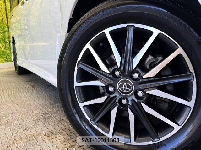 Toyota VOXY 2015-09 370464-14