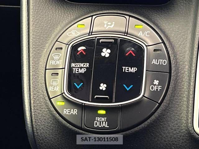 Toyota VOXY 2015-09 370464-6