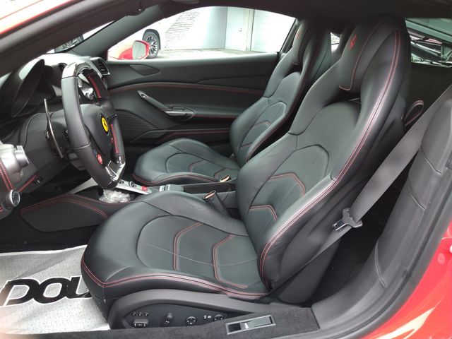 Ferrari 488 GTB 2017-03 754-9