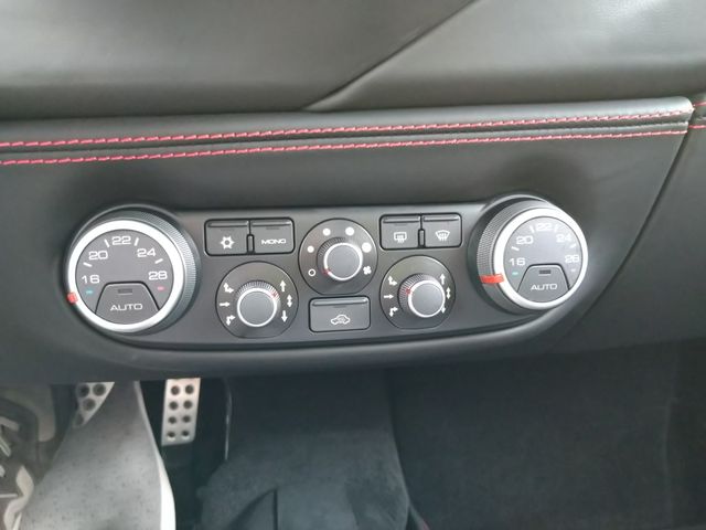 Ferrari 488 GTB 2017-03 754-18