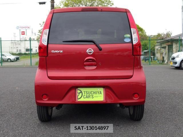 Nissan DAYZ 2018-05 266998-9