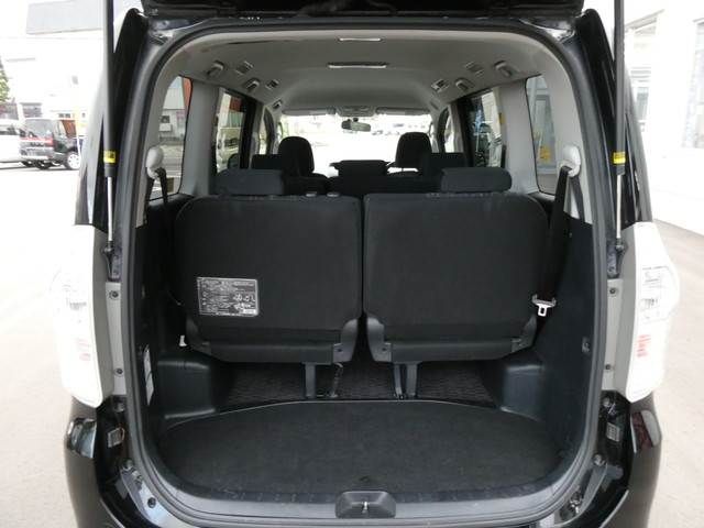 Toyota VOXY 2012-01 23356-16
