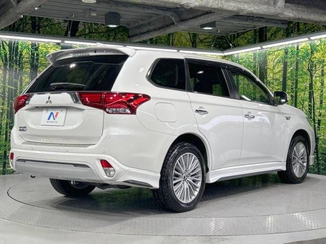 Mitsubishi OUTLANDER PHEV 2018-12 26588-17