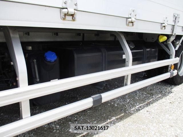 Isuzu FORWARD 2018-09 302758-22