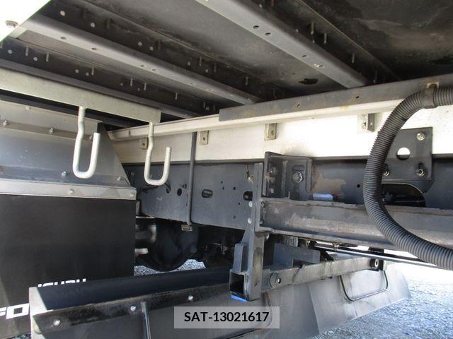 Isuzu FORWARD 2018-09 302758-21