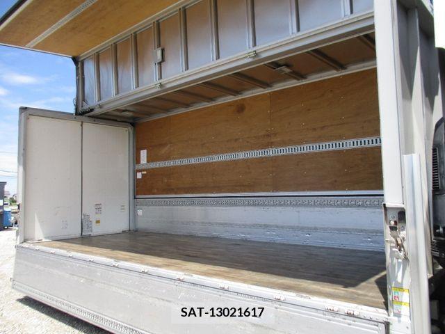 Isuzu FORWARD 2018-09 302758-7