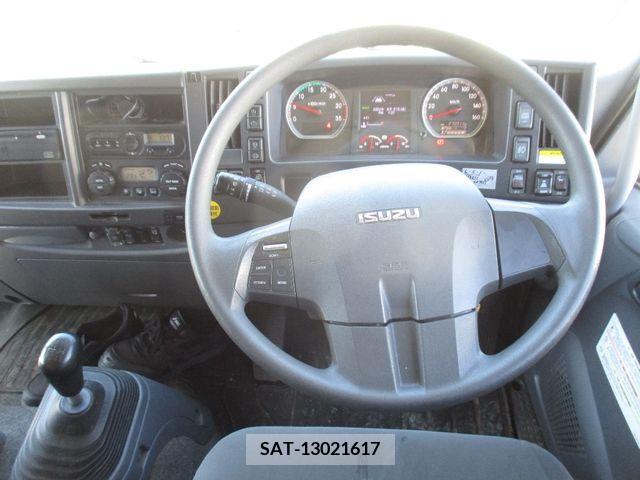 Isuzu FORWARD 2018-09 302758-26