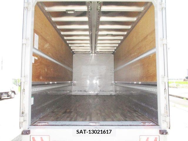Isuzu FORWARD 2018-09 302758-11