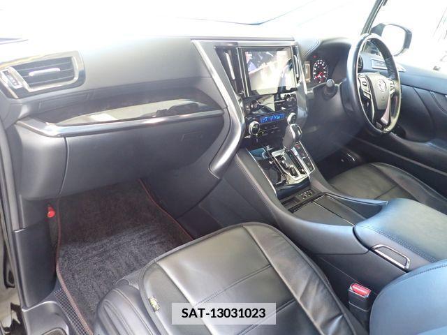 Toyota ALPHARD 2018-12 348250-8