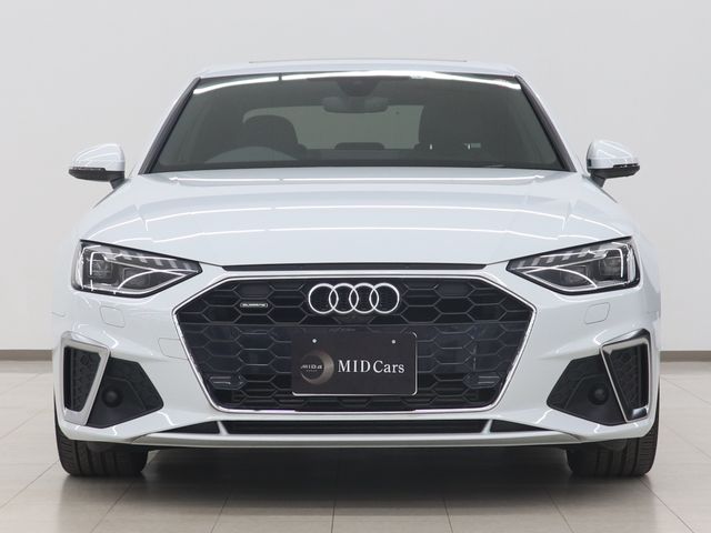 Audi A4 2021-03 18299-2