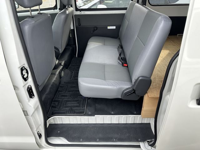 Toyota LITEACE VAN 2019-07 195852-11