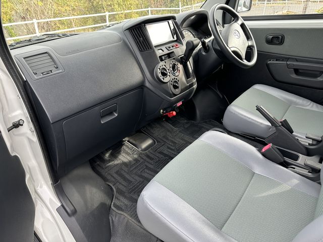 Toyota LITEACE VAN 2019-07 195852-8
