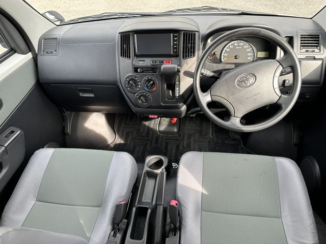Toyota LITEACE VAN 2019-07 195852-10