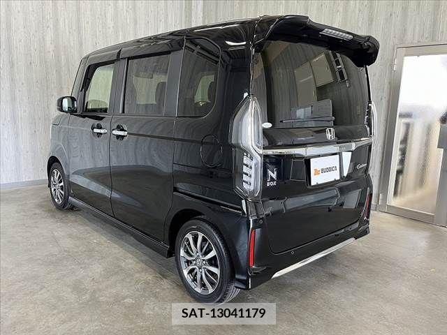 Honda N BOX CUSTOM 2021-06 307358-13