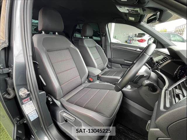 VolksWagen T-ROC 2021-09 354433-4